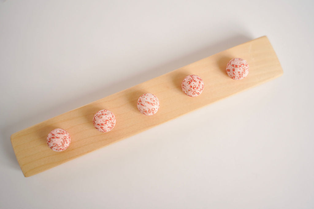 Daisy Candy Cane Print