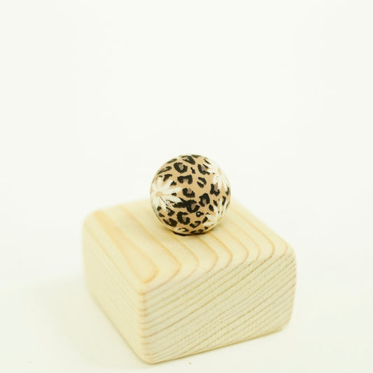 Leopard Daisy Printed Bead