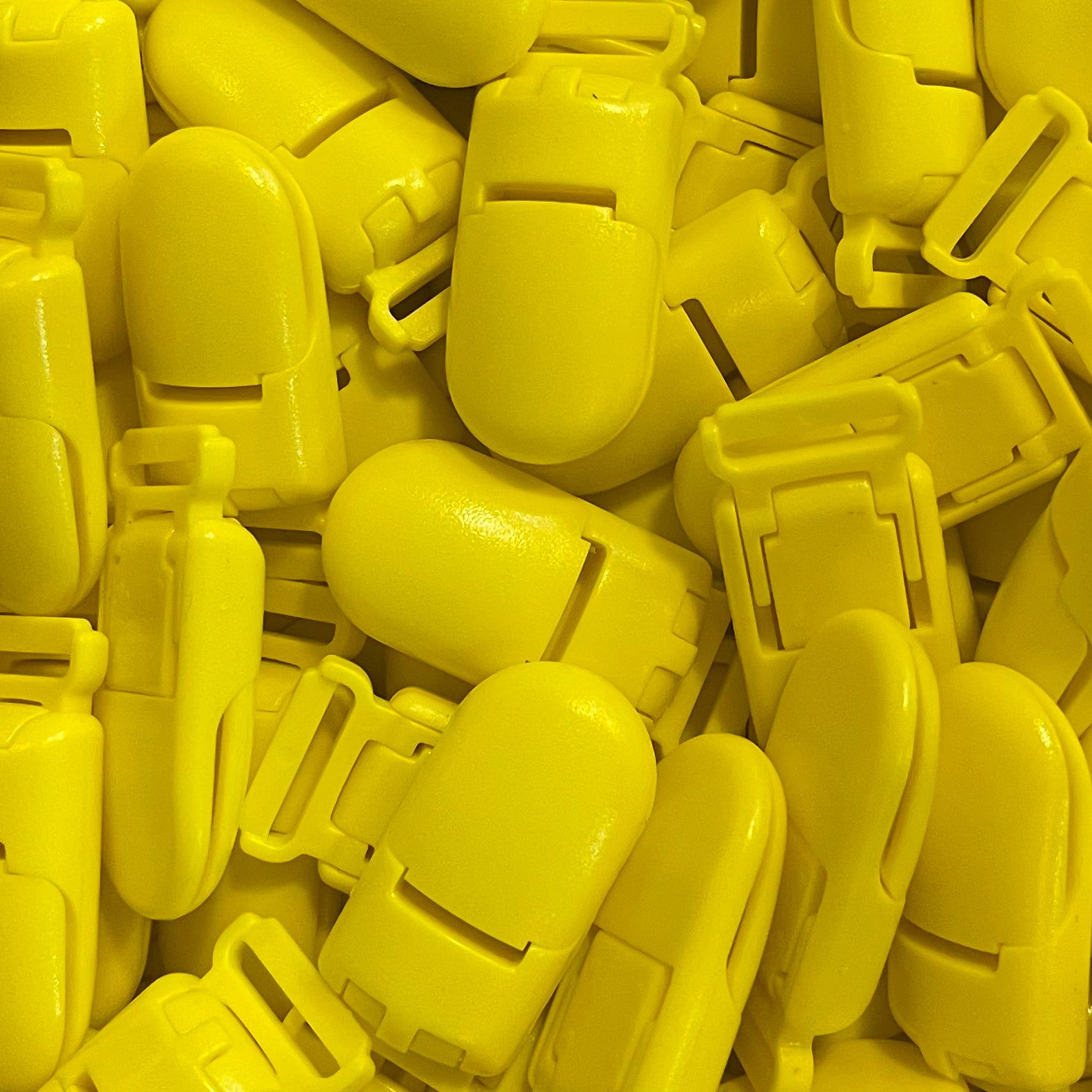 Custom Plastic Clips Plastic Clips – B & B Craft Supplies